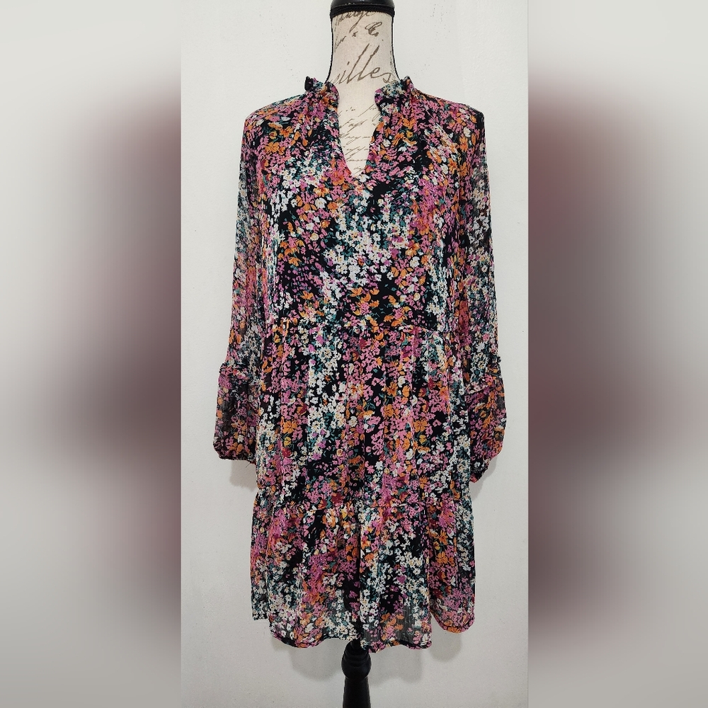 Vince Camuto Floral Mini Dress with Long Sleeves. Size Small. Boho Hippie Spring